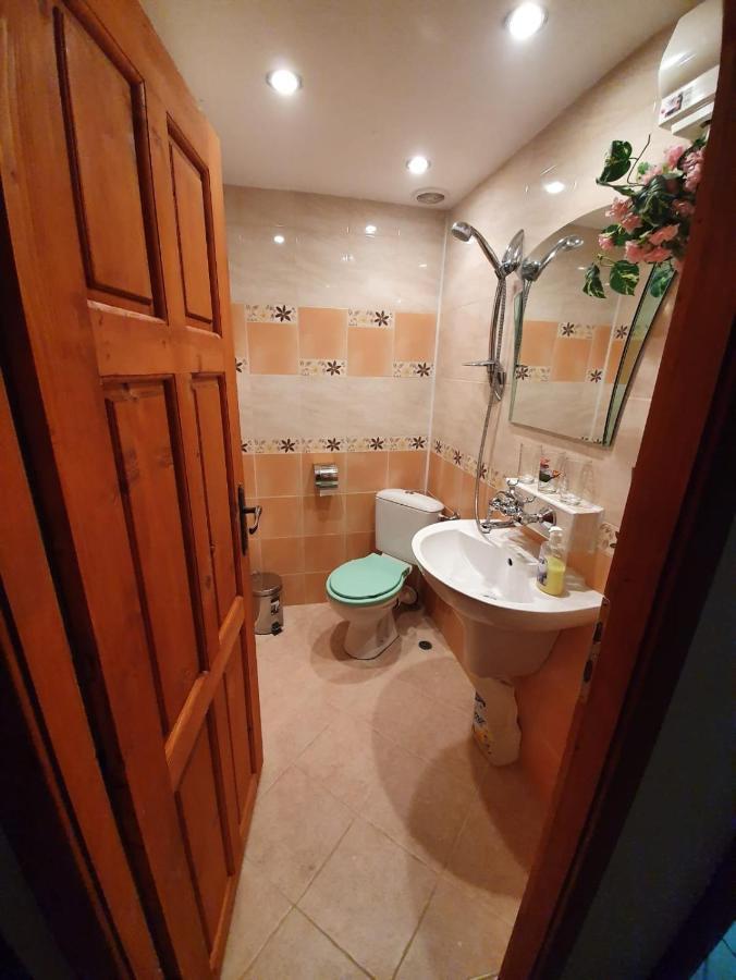 Kashtata S Paraklisa Borovo  Esterno foto