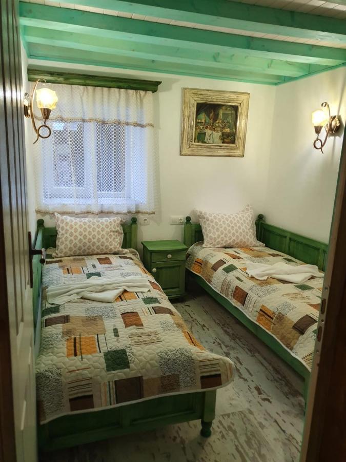 Kashtata S Paraklisa Borovo  Esterno foto