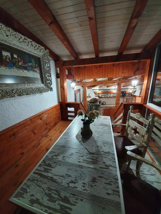Kashtata S Paraklisa Borovo  Esterno foto